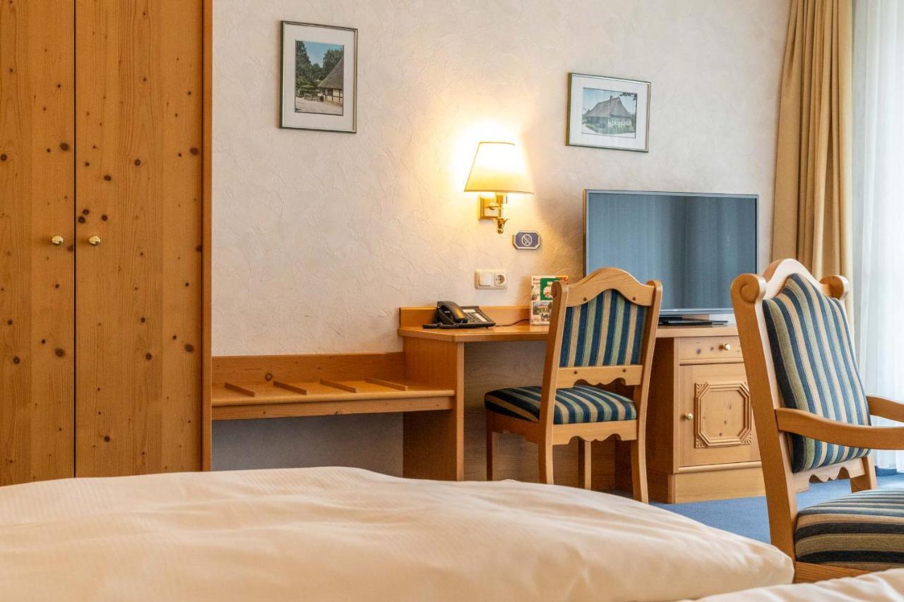 Frommanns Landhotel Буххольц-ин-дер-Нордхайде Экстерьер фото