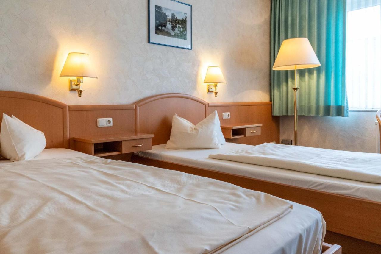 Frommanns Landhotel Буххольц-ин-дер-Нордхайде Экстерьер фото